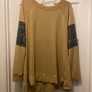 EUC Retreat Longsleeve Tunic Top Size 1X